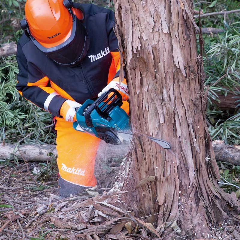 40Vmax XGT BL Brushless Cordless 40 cm (16″) Chain Saw, Tool-less Tension Adjustment - Image 3