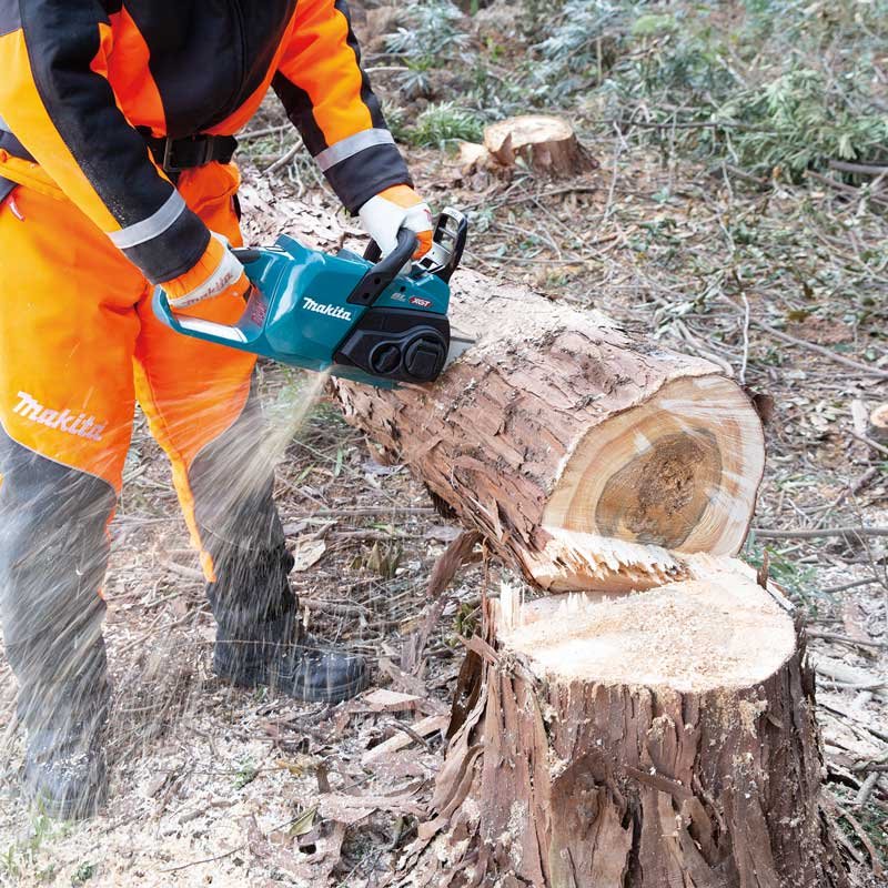 40Vmax XGT BL Brushless Cordless 40 cm (16″) Chain Saw, Tool-less Tension Adjustment - Image 2