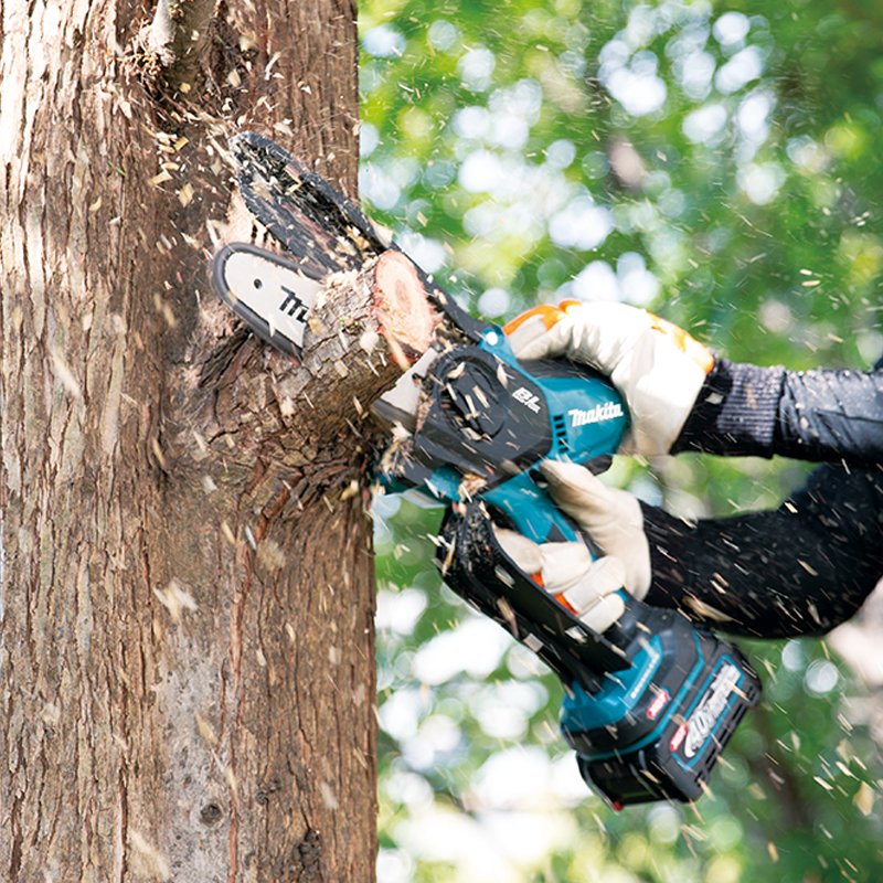 40Vmax XGT BL Cordless 150 mm (6″) Pruning Saw - Image 6