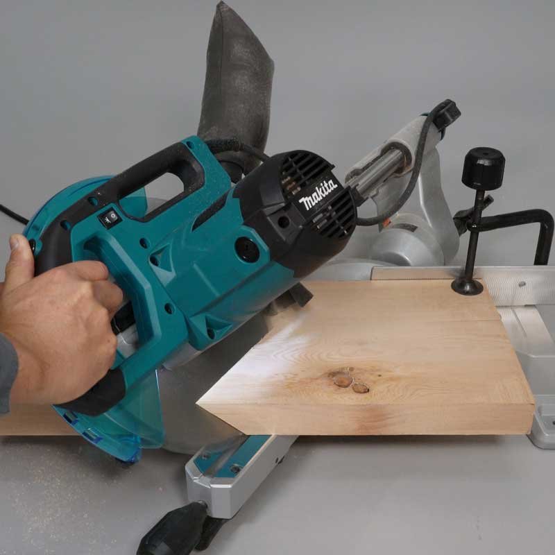 260 mm (10-1/4″) 1,450 W Slide Compound Miter Saw, LED Light with Cut Line Guide Function - Image 2